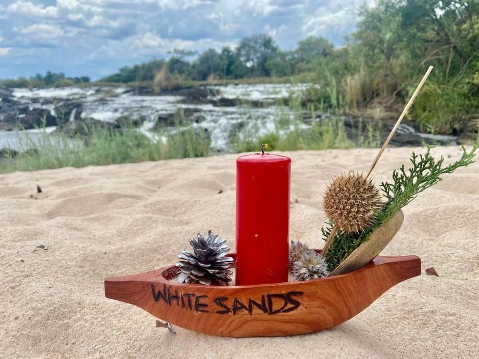 White Sands Lodge Divundu ภายนอก รูปภาพ