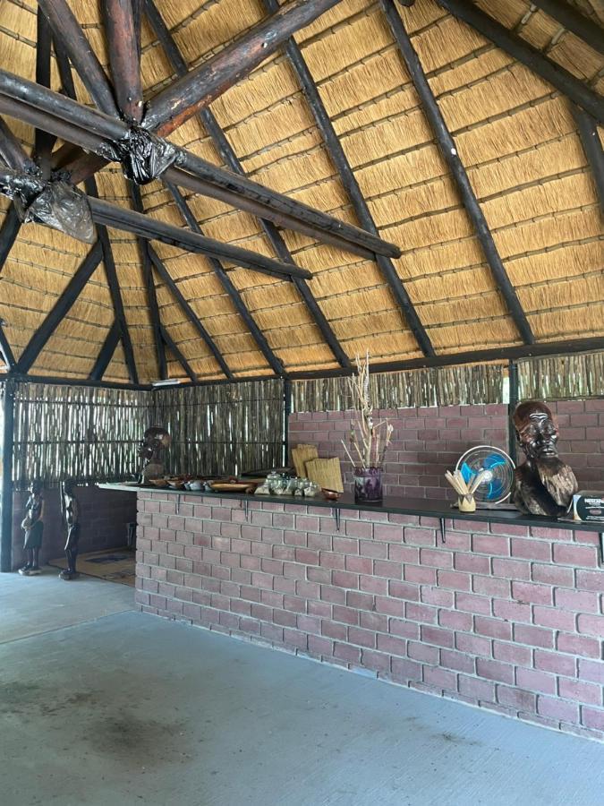 White Sands Lodge Divundu ภายนอก รูปภาพ